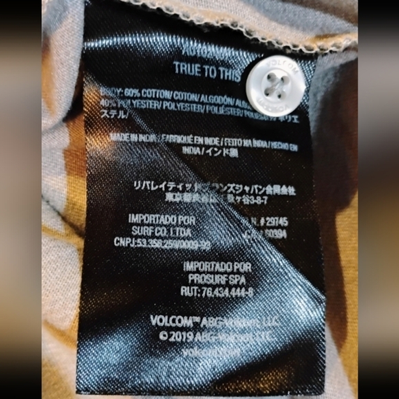 Volcom Grey Size Small Polo Shirt Never Been Worn - Picture 3 of 6